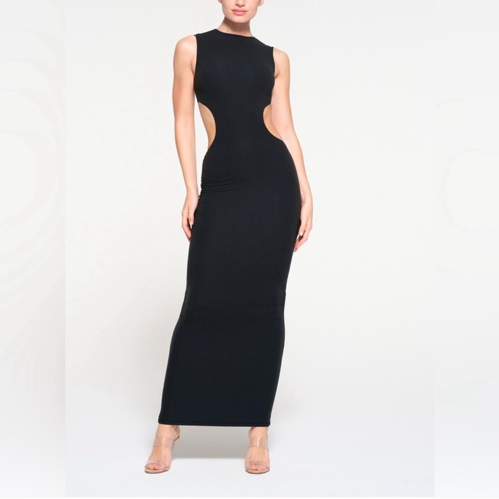 SKIMS Fits Everybody Dress